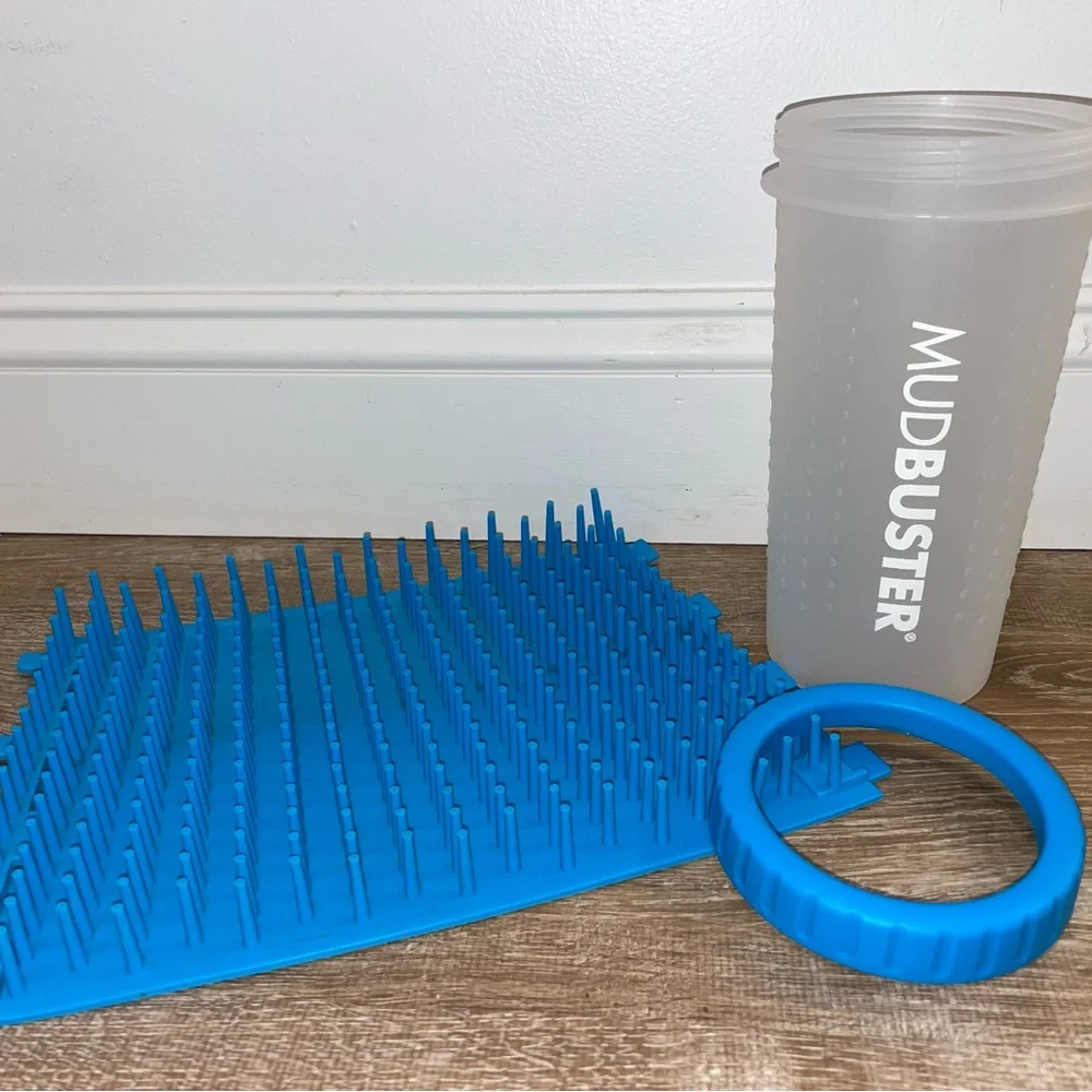 MudBuster Dog Paw Cleaner
